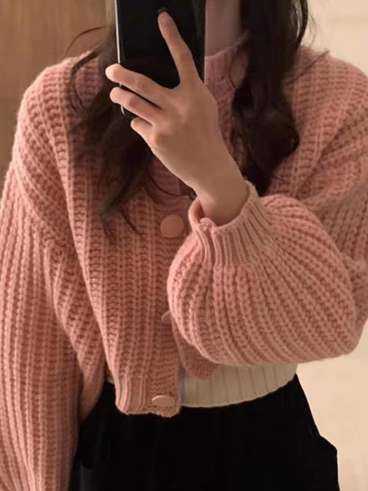 Chunky knit cardigan for women with voluminous sleeves and large buttons Lune London