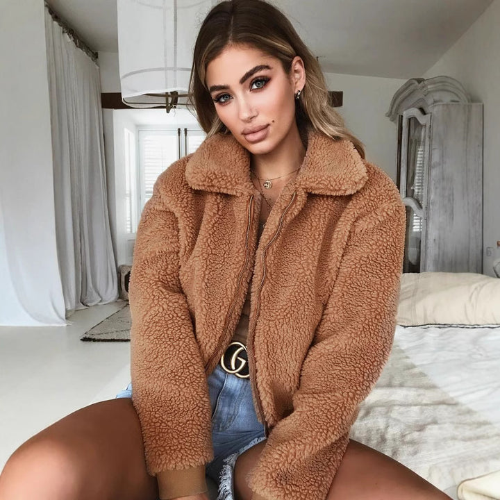Comfortable polar bomber jacket for women Lune London