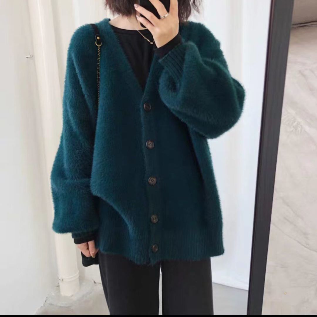 Women Cozy Cardigan with Deep V-neck and Soft Material Lune London