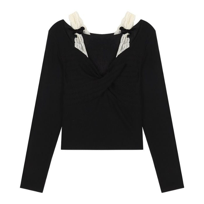 Women's long sleeve shirt with elegant gathering and lace accents Chic & Stil