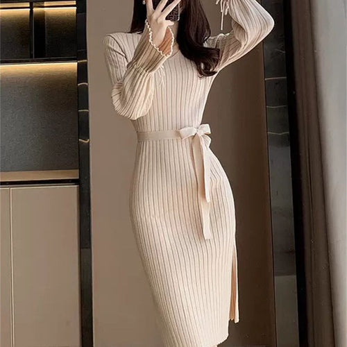 Maxi fitted dress for women with tie belt and ribbed structure Lune London