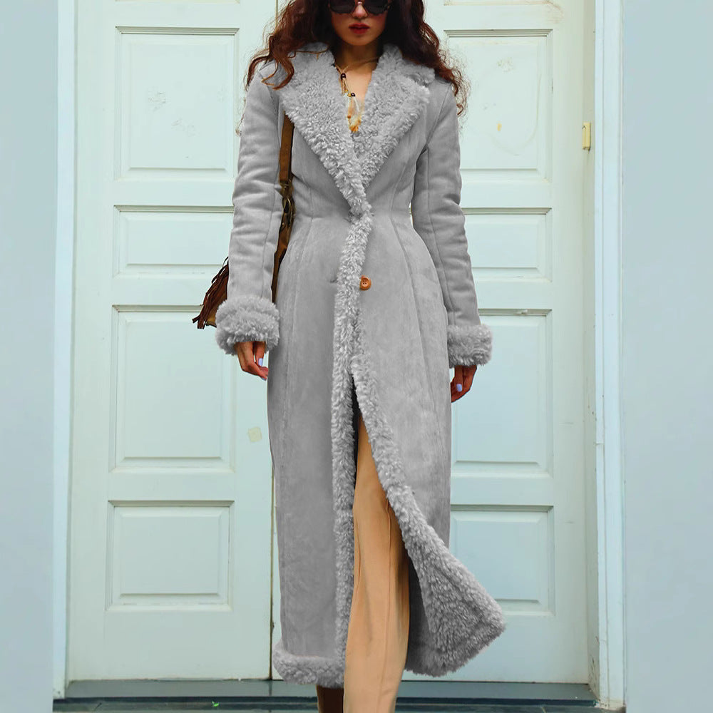Ladies Long Fur Coat with Luxurious Inner Lining Lune London