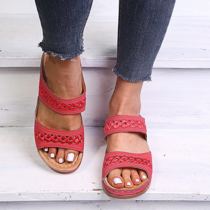 Comfortable and stylish women's clogs with fashionable decorative details Lune London