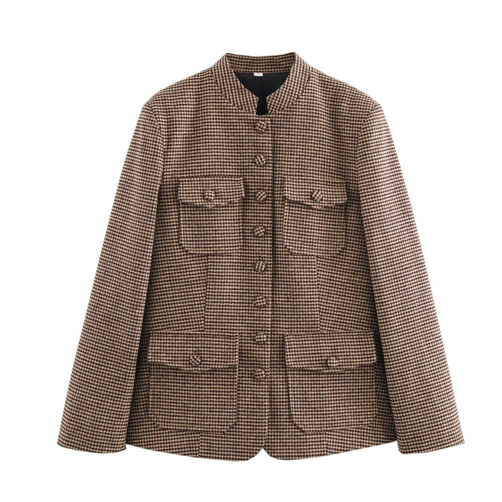 Trendy women's jacket with textured fabric surface and practical pockets Lune London
