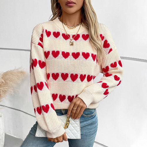 Comfortable women's sweater with heart pattern Lune London