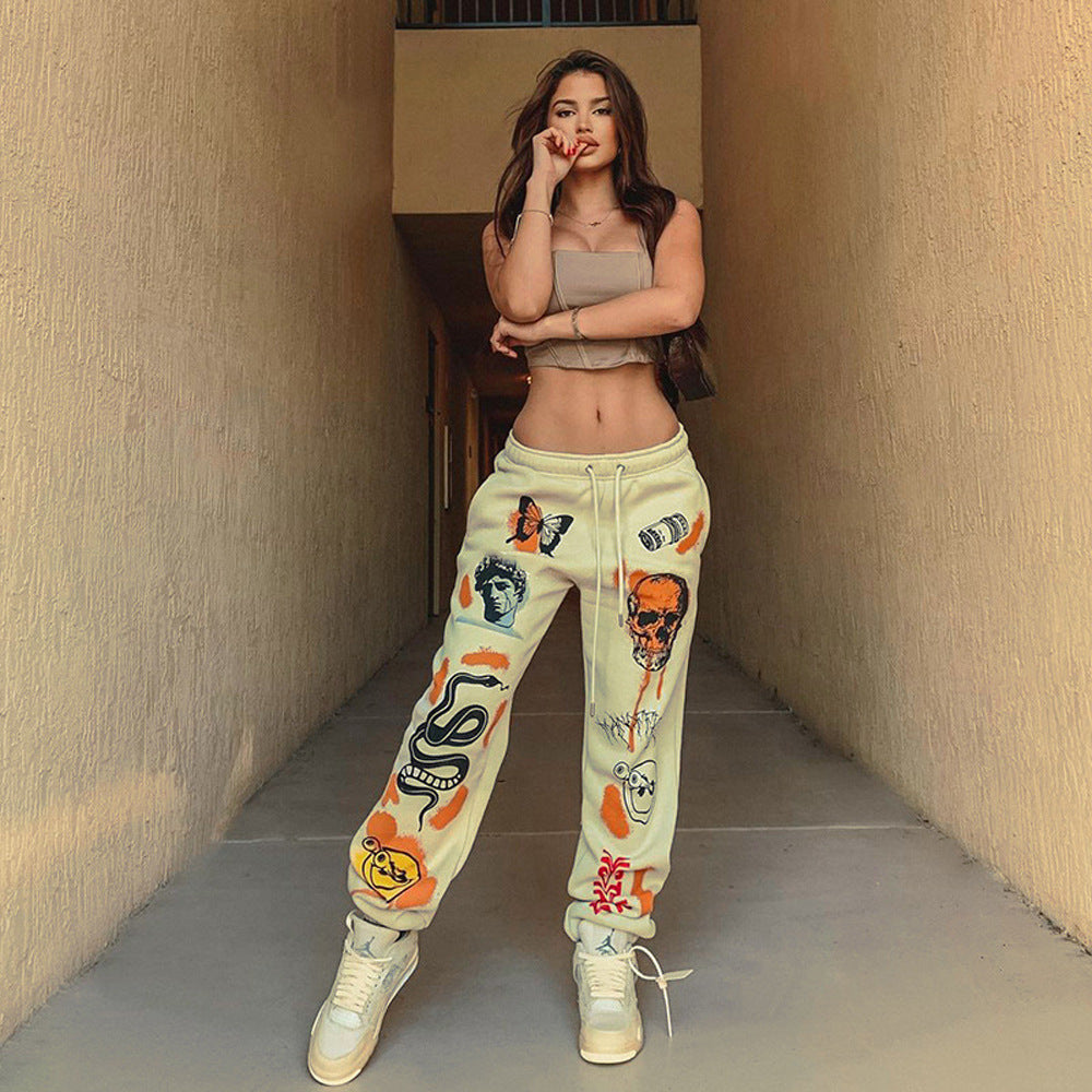 Stylish leisure pants for ladies with a unique graphic print and a comfortable fit Lune London