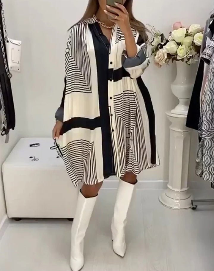 Robe chemise pour femmes avec motif graphique et manches volumineuses Chic & Stil