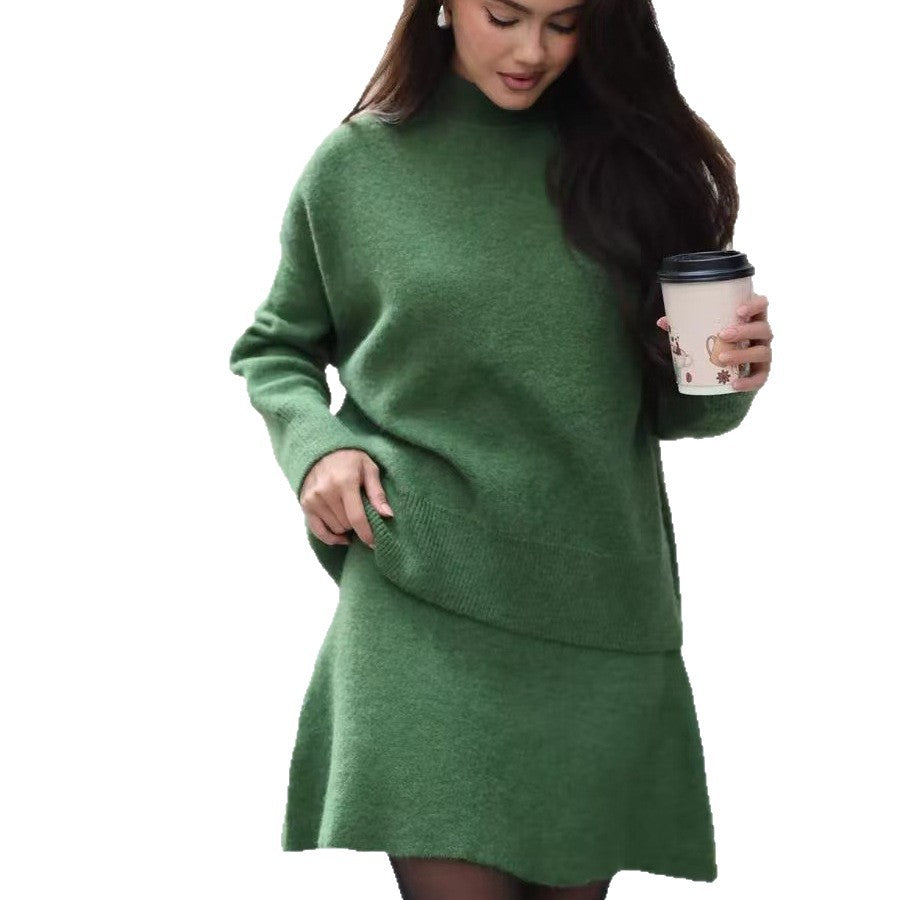Luxurious knit set for women with high collar and flared sleeves Lune London