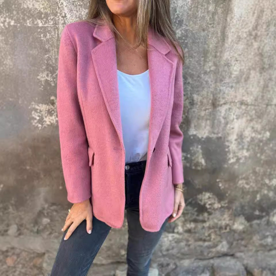 Women's elegant and comfortable blazer made of high-quality materials Chic and Style