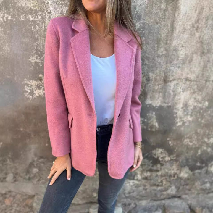 Women's elegant and comfortable blazer made of high-quality materials Chic and Style