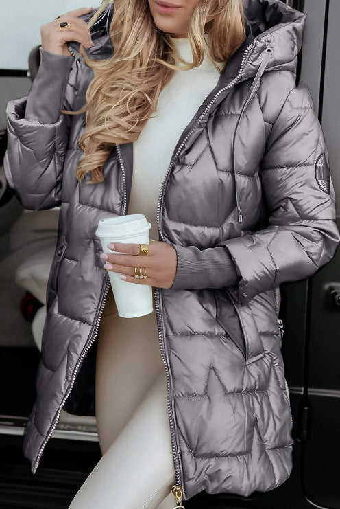 Ladies long quilted jacket with hood and practical pockets Lune London