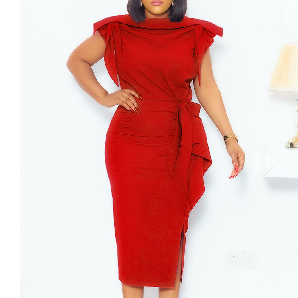 Sheath dress for women with elegant shoulders Lune London