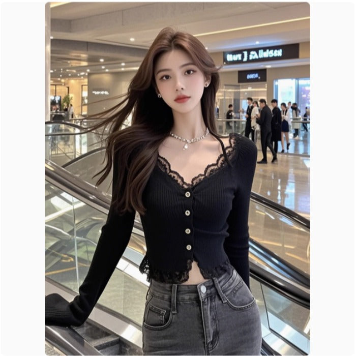 Women's elegant long sleeve shirt with lace trim Chic & Stil