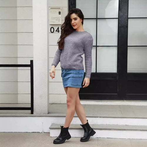 Knitted sweater for women with structured fabric and relaxed fit Lune London