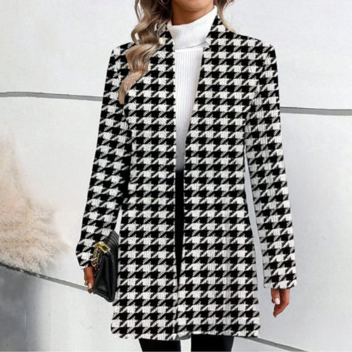 Elegant checkered coat for women Lune London