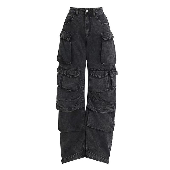 Women’s cargo jeans, loose fit with multiple pockets and relaxed cut Lune London