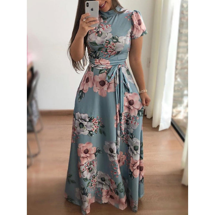 Robe Maxi Femme avec Design Floral Élégant et Coupe Flatteuse