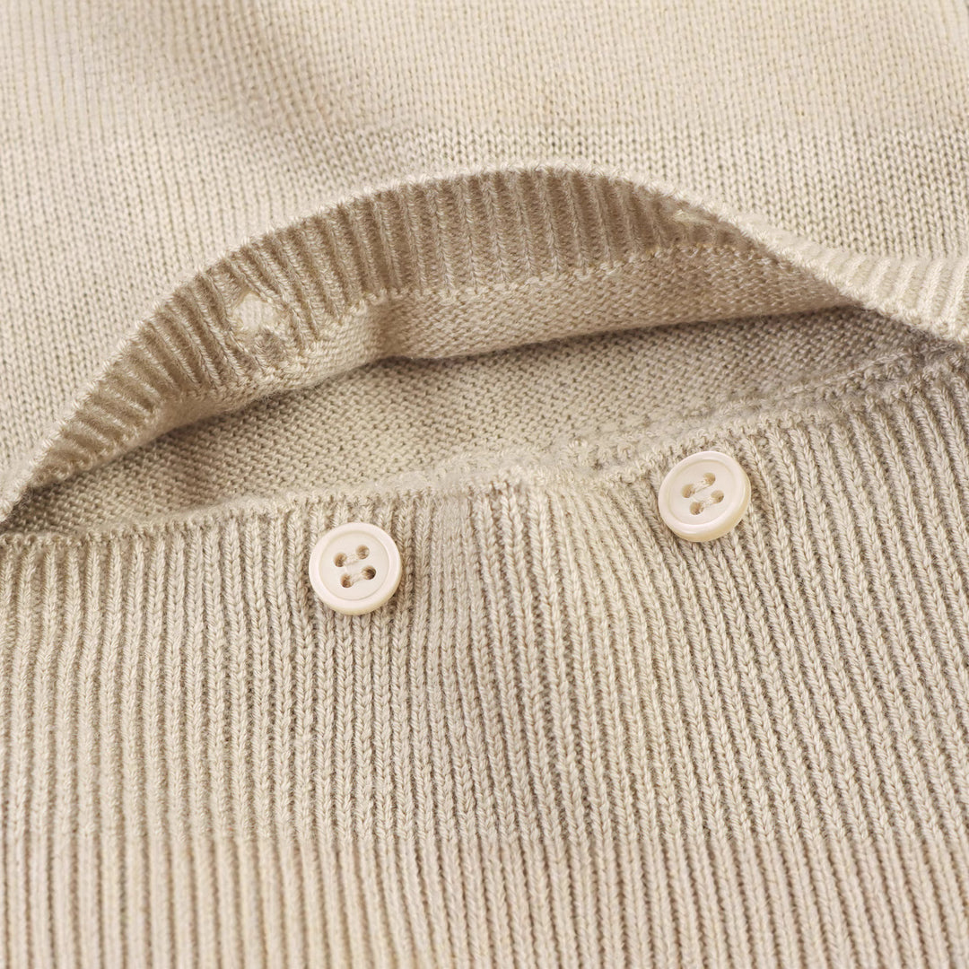 Trendy cropped sweater for women with button details Lune London