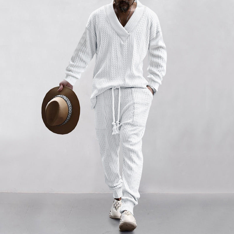Men's Casual Knit Outfit with V-Neck and Elastic Cuffs Lune London