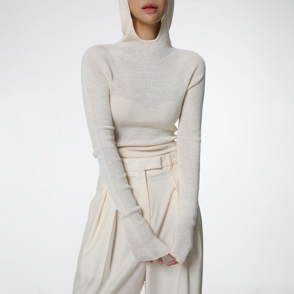 Ladies highly fitted turtleneck with thumb holes and structured design Lune London