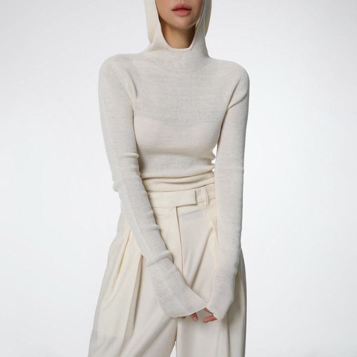 Ladies highly fitted turtleneck with thumb holes and structured design Lune London