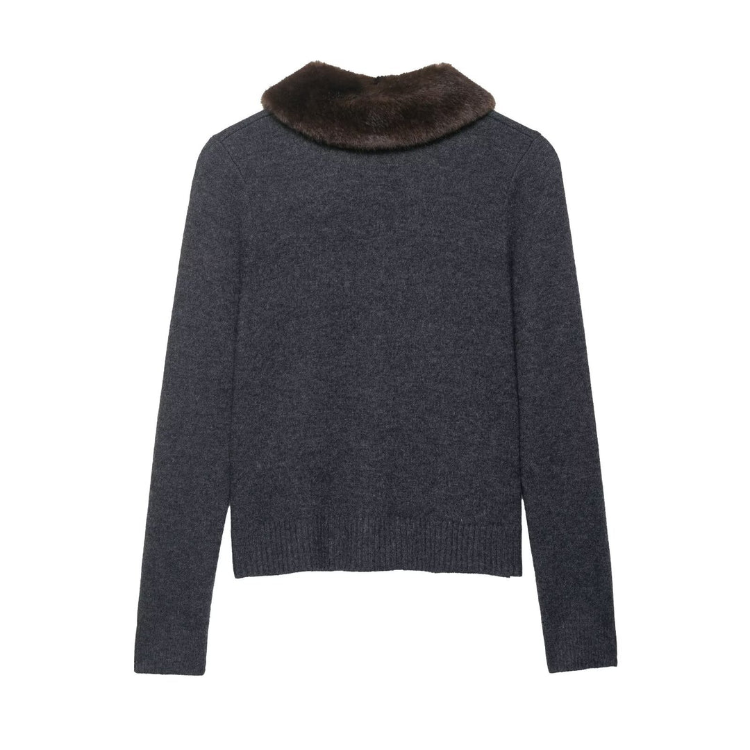 Elegant women's knitted cardigan with removable collar Lune London