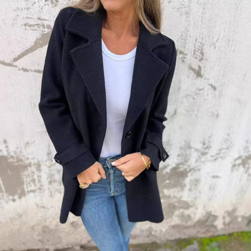 Elegant wool coat for women Lune London
