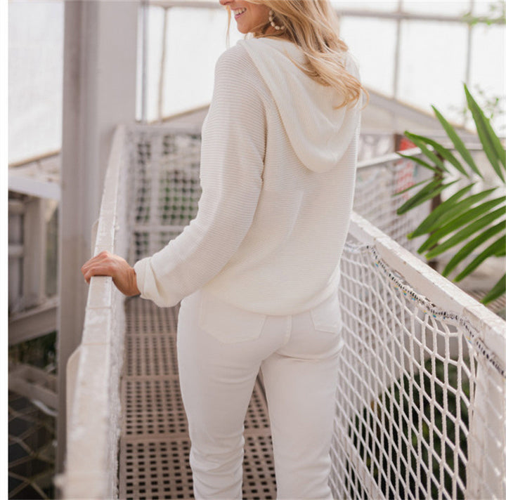 Women's hooded sweatshirt in structured fabric with trendy button details Lune London