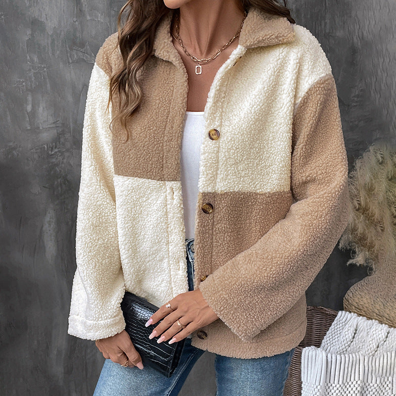 Ladies comfortable overshirt jacket with soft fleece and button closure Lune London