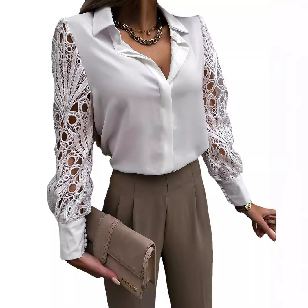Ladies' blouse with voluminous lace sleeves and an elegant collar Lune London
