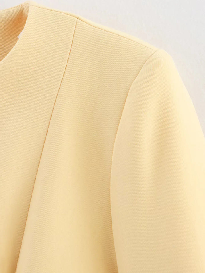 Ladies Elegant Blazer Jacket with Fine Button Details and Practical Pockets Lune London