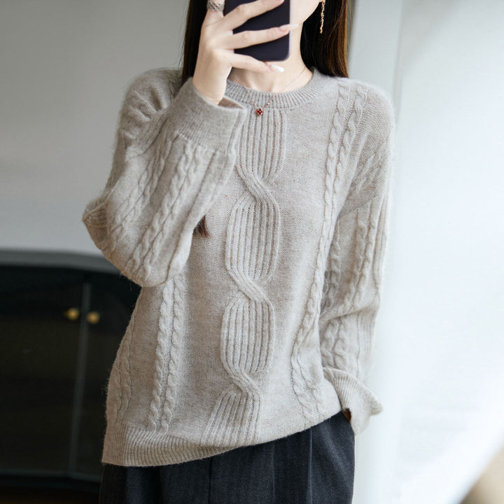 Pull en tricot pour femmes avec motif en cable unique et col rond Chic & Stil