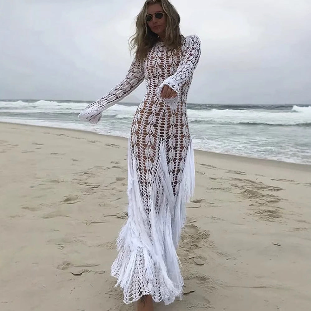 Maxi knit dress for women with an elegant openwork pattern and a longer cut Lune London