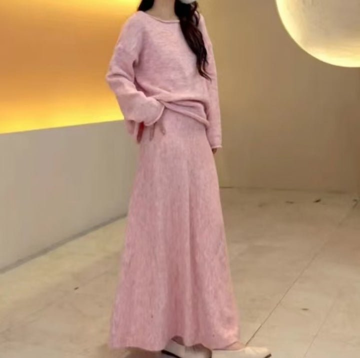 Casual knitted dress for women with an elegant off-the-shoulder design and soft material Lune London