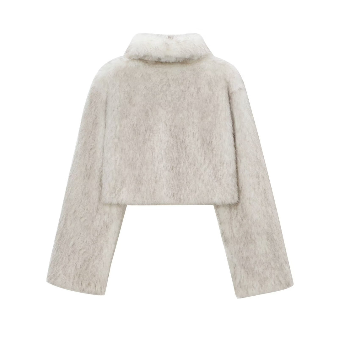 Faux fur jacket for women with elegant cut and wide sleeves Lune London