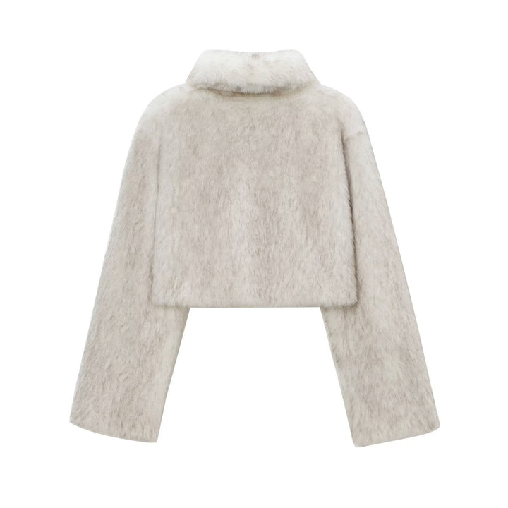 Faux fur jacket for women with elegant cut and wide sleeves Lune London