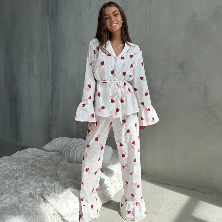 Women's pajama set with a playful design Lune London