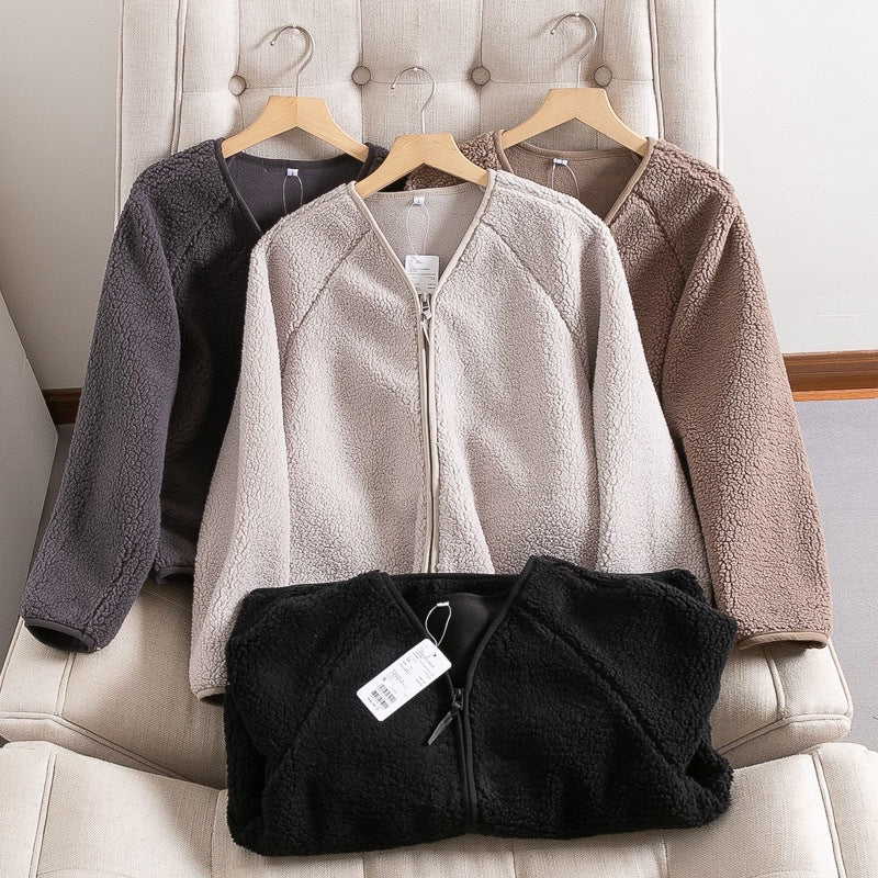 Veste confortable pour femmes avec fermeture éclair sur toute la longueur et doublure en polaire douce Chic & Stil