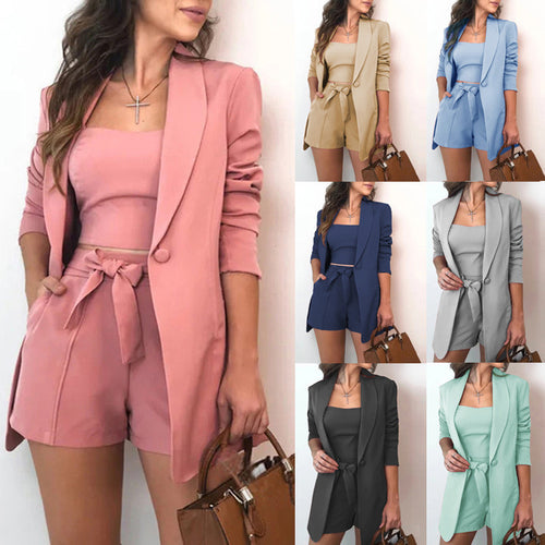 Elegant jacket for ladies with shorts and belt waist Lune London