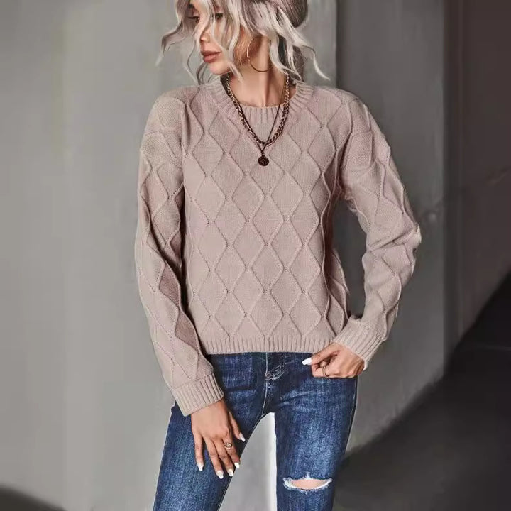 Knitted sweater for women with a decorative diamond pattern Lune London