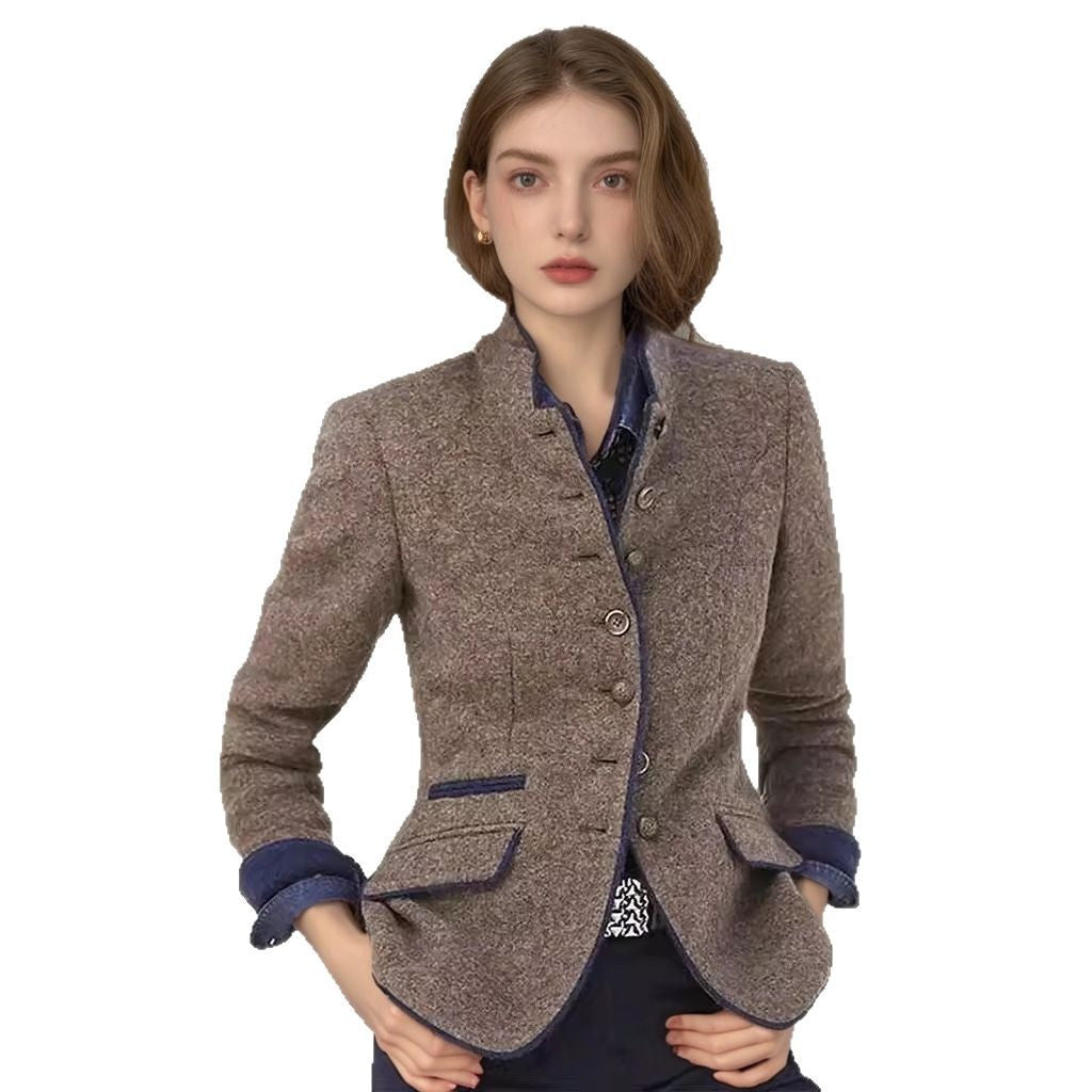 Ladies elegant blazer with decorative buttons and textured fabric Lune London