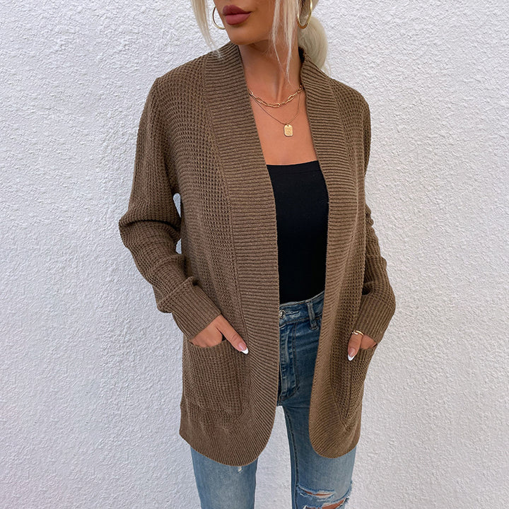 Knitted jacket for women with a relaxed fit and open pockets Lune London