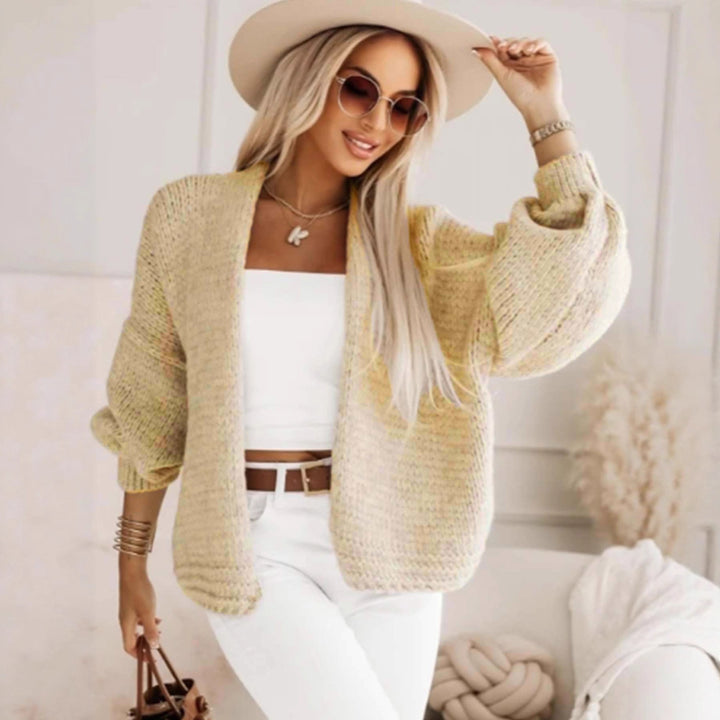 Elegant vest for women with voluminous sleeves and an open cut Lune London