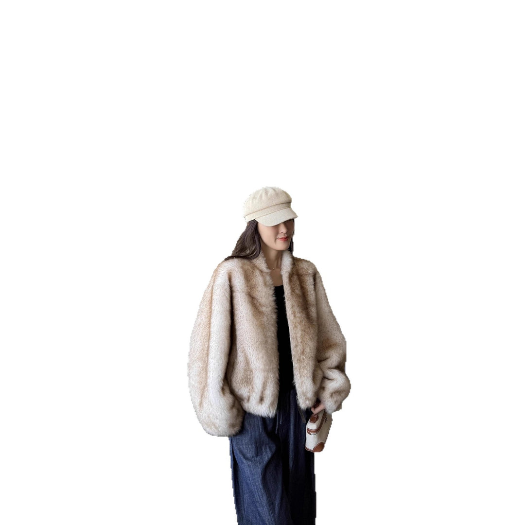 Elegant and comfortable short jacket for women with wide sleeves Lune London