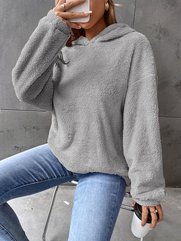 Ladies Cozy Hoodie with Peter Pan Collar Lune London