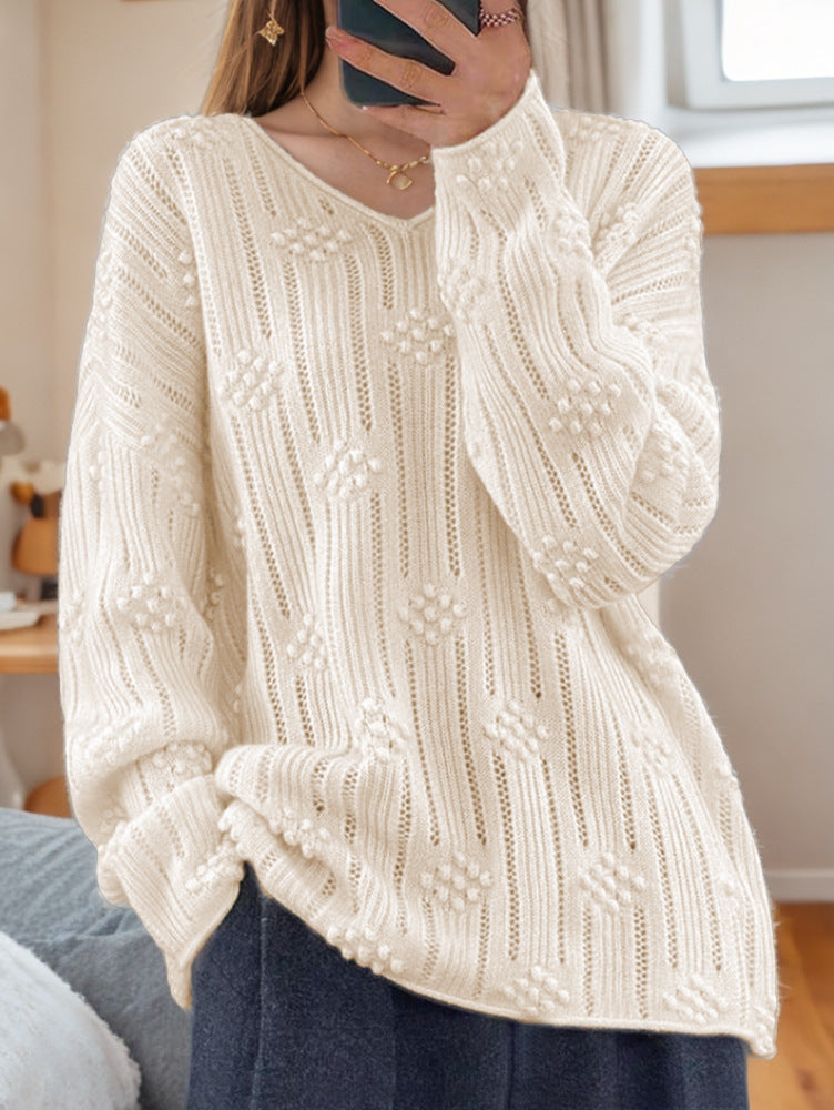 Knit sweater for women with detailed pattern and V-neck Lune London