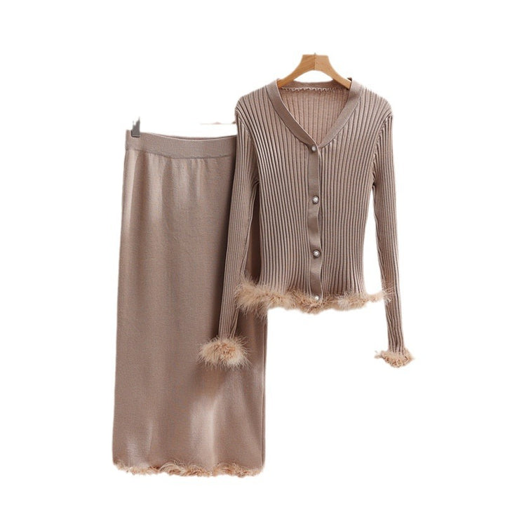 Women’s knitted set with an elegant fur lining Lune London