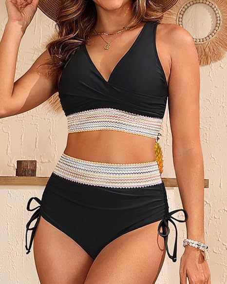 Ladies' bikini set with adjustable belt and elegant top Lune London