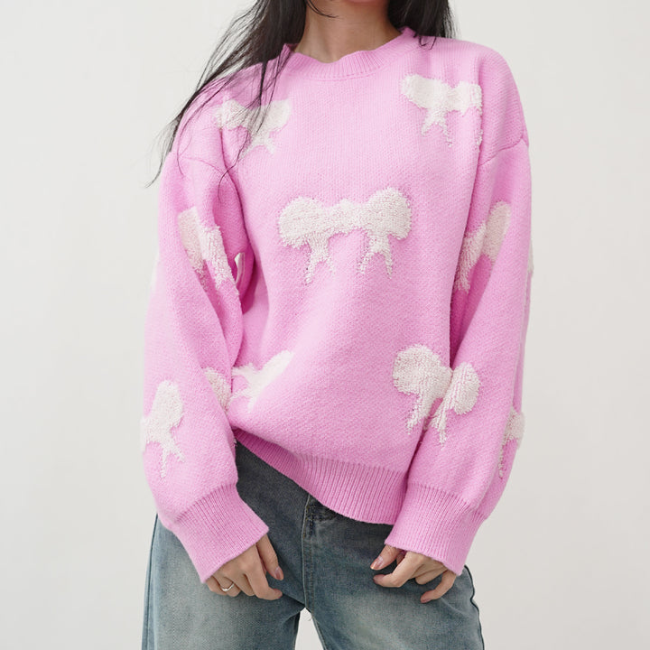 Casual women's sweater with a unique animal print design Lune London