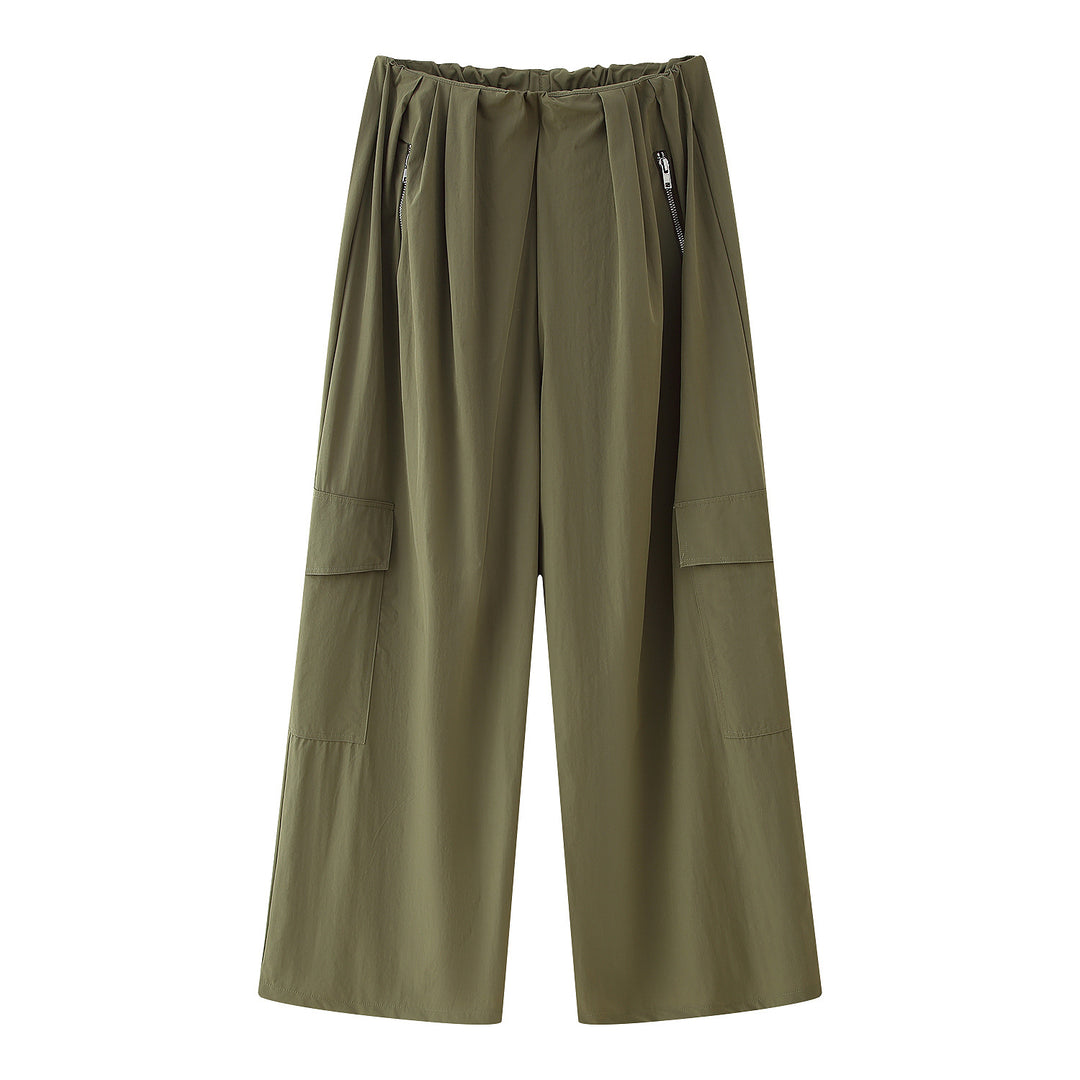 Wide cargo pants for women with elastic waist and side zip pockets Lune London